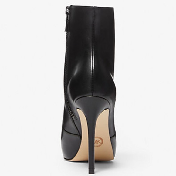 Micheal Kors | Rue Leather Boot - Picture 3 of 3